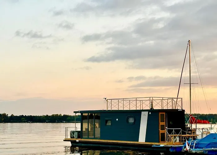 Houseboat Zegrze * Zegrze Poludniowe